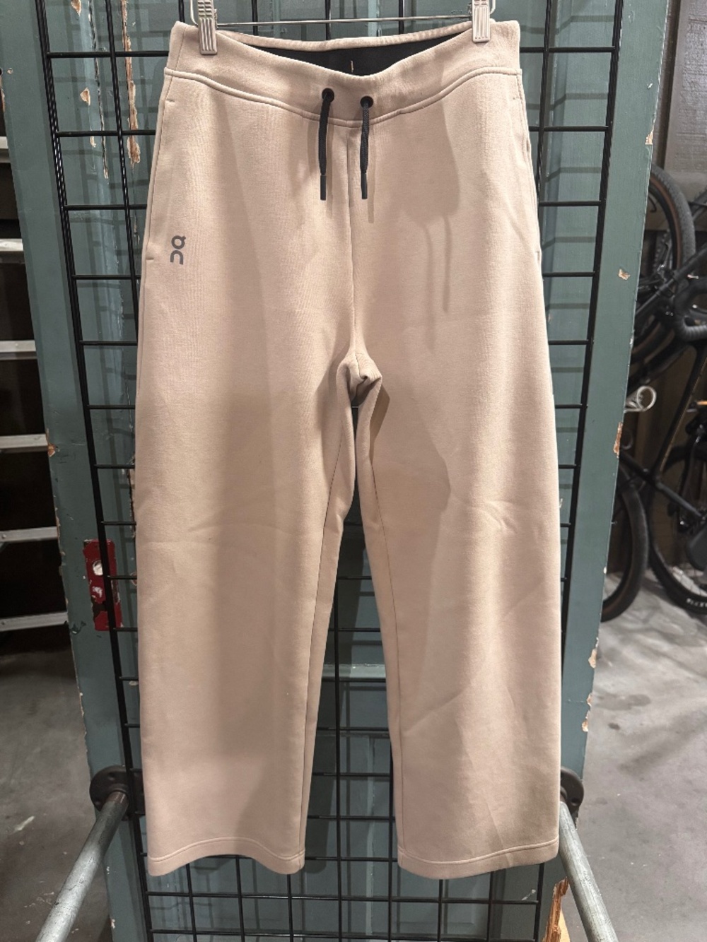 Women’s cloud focus tech sweatpants
